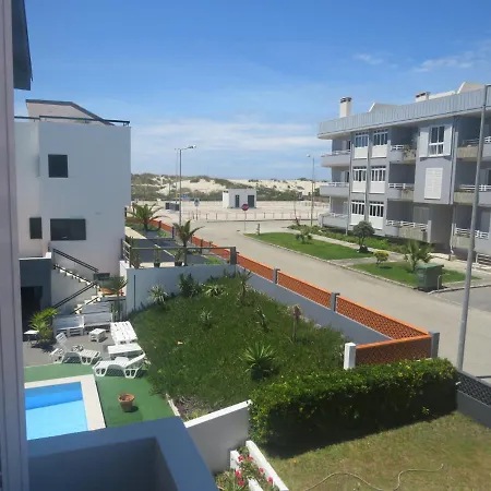 Aveiro Beach Hotel Ostello