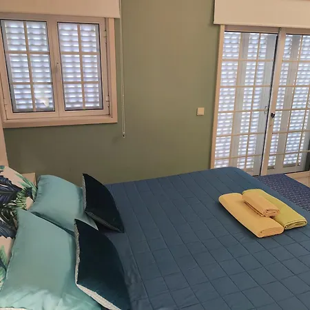 Aveiro Beach Hotel Ostello *