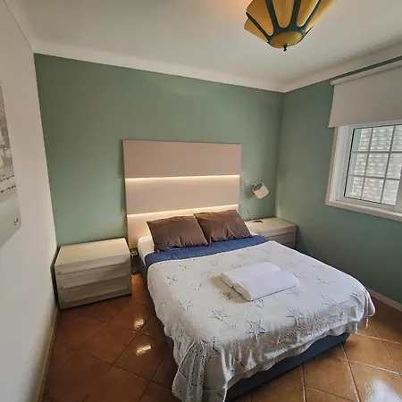 Vagueira & Hostel *